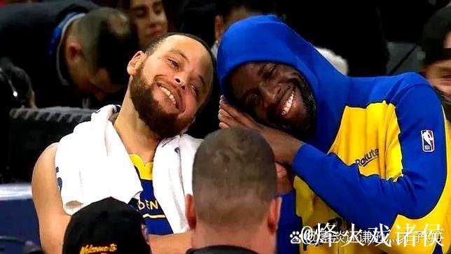 半场仅6次出手!火记:杜兰特遇强队需更主动进攻 半场仅6次出手!火记:杜兰特遇强队需更主动进攻