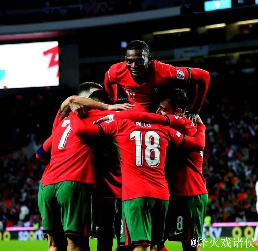 葡萄牙5比1大胜波兰，C罗双响助力小组头名出线！