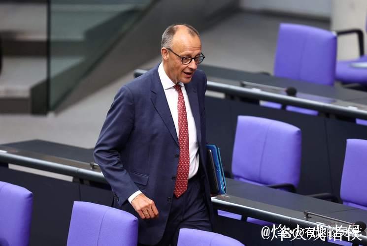 劳尔或成皇家社会新任主帅人选,尚未开启正式谈判 劳尔或成皇家社会新任主帅人选,尚未开启正式谈判